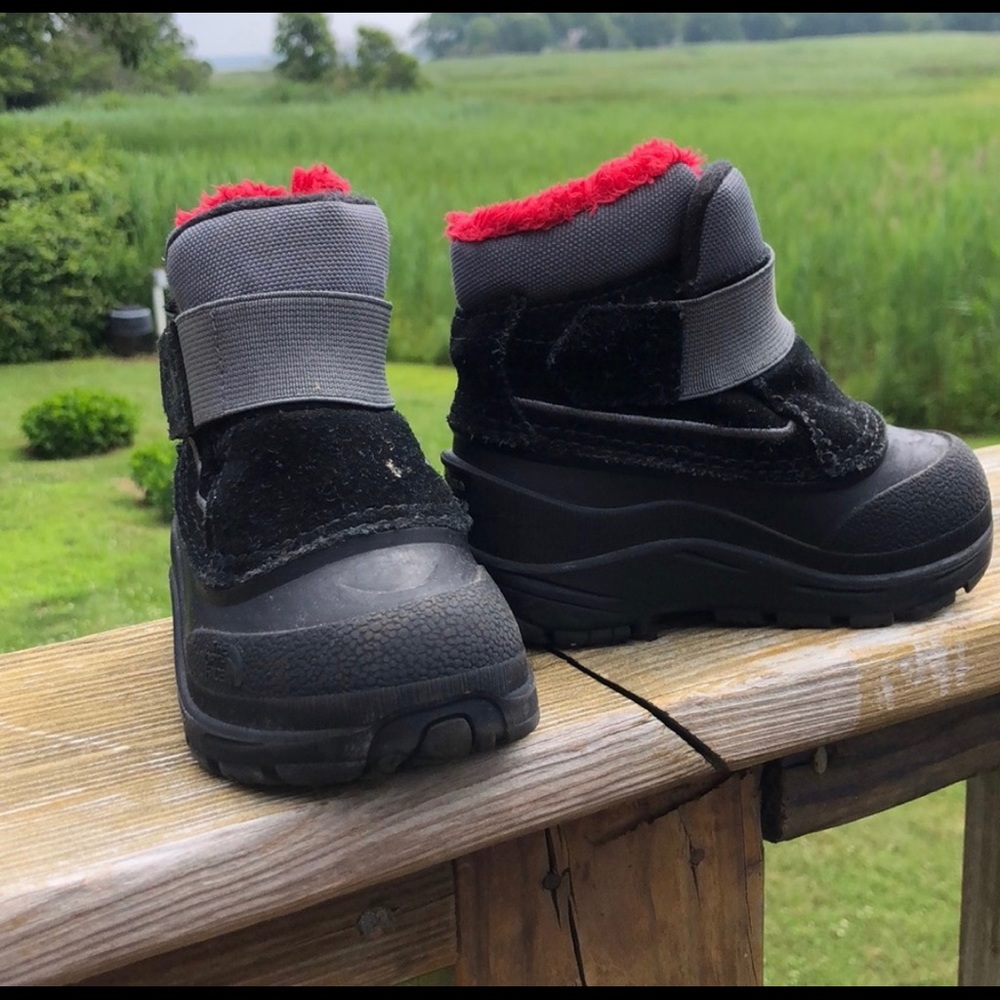 North Face Toddler winter boots